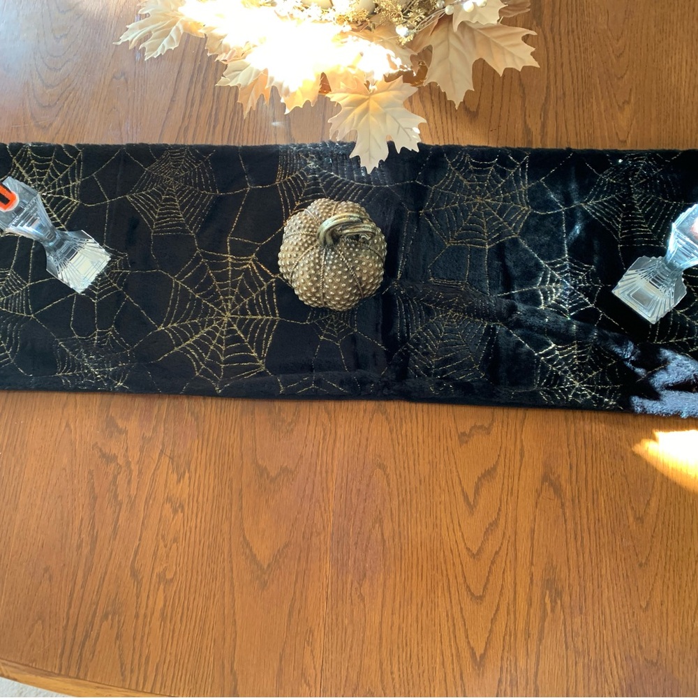 Spiderweb Table Runner